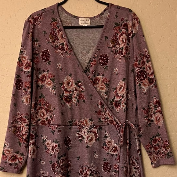 Ultra Flirt Plus Heather Light Purple Floral Print Knit Dress - Picture 7 of 16